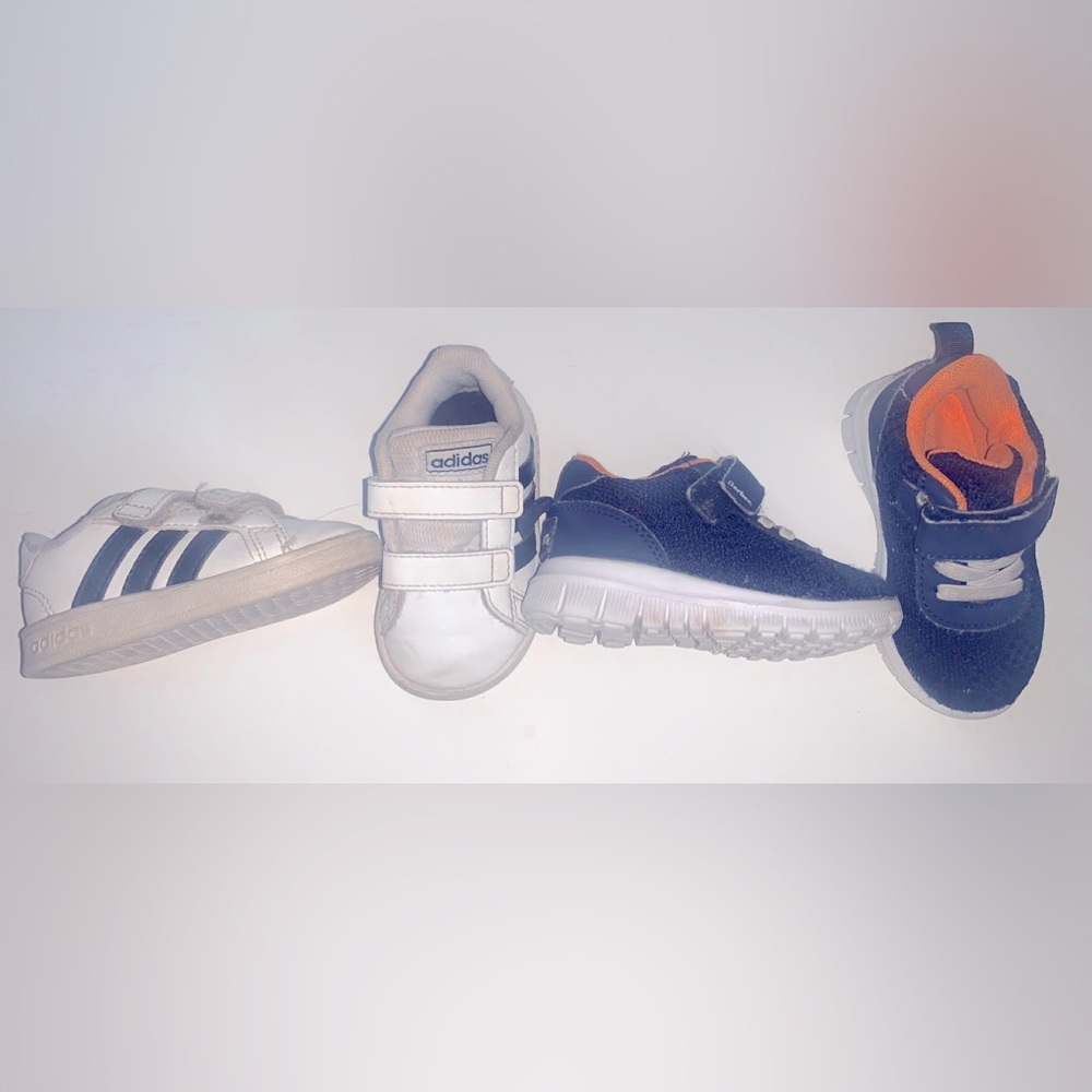 Boys size 4 shoes